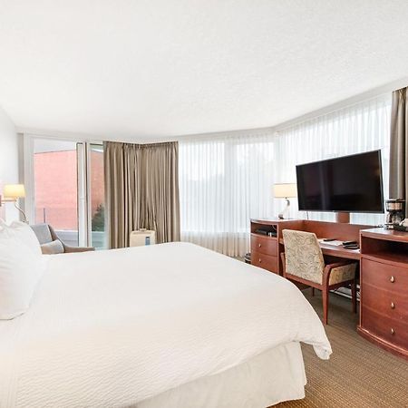 Victoria Regent Waterfront Hotel & Suites Dış mekan fotoğraf