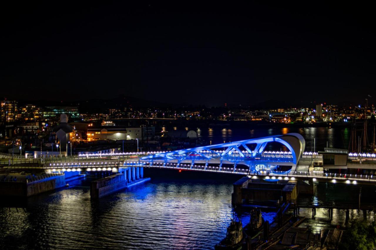 Victoria Regent Waterfront Hotel & Suites Dış mekan fotoğraf