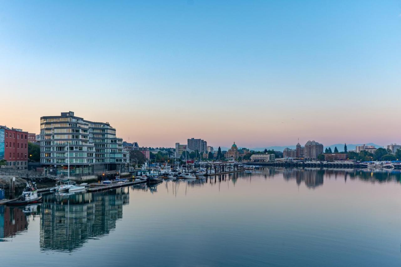 Victoria Regent Waterfront Hotel & Suites Dış mekan fotoğraf