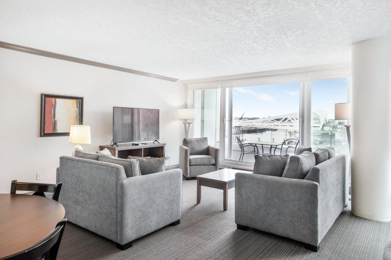 Victoria Regent Waterfront Hotel & Suites Dış mekan fotoğraf