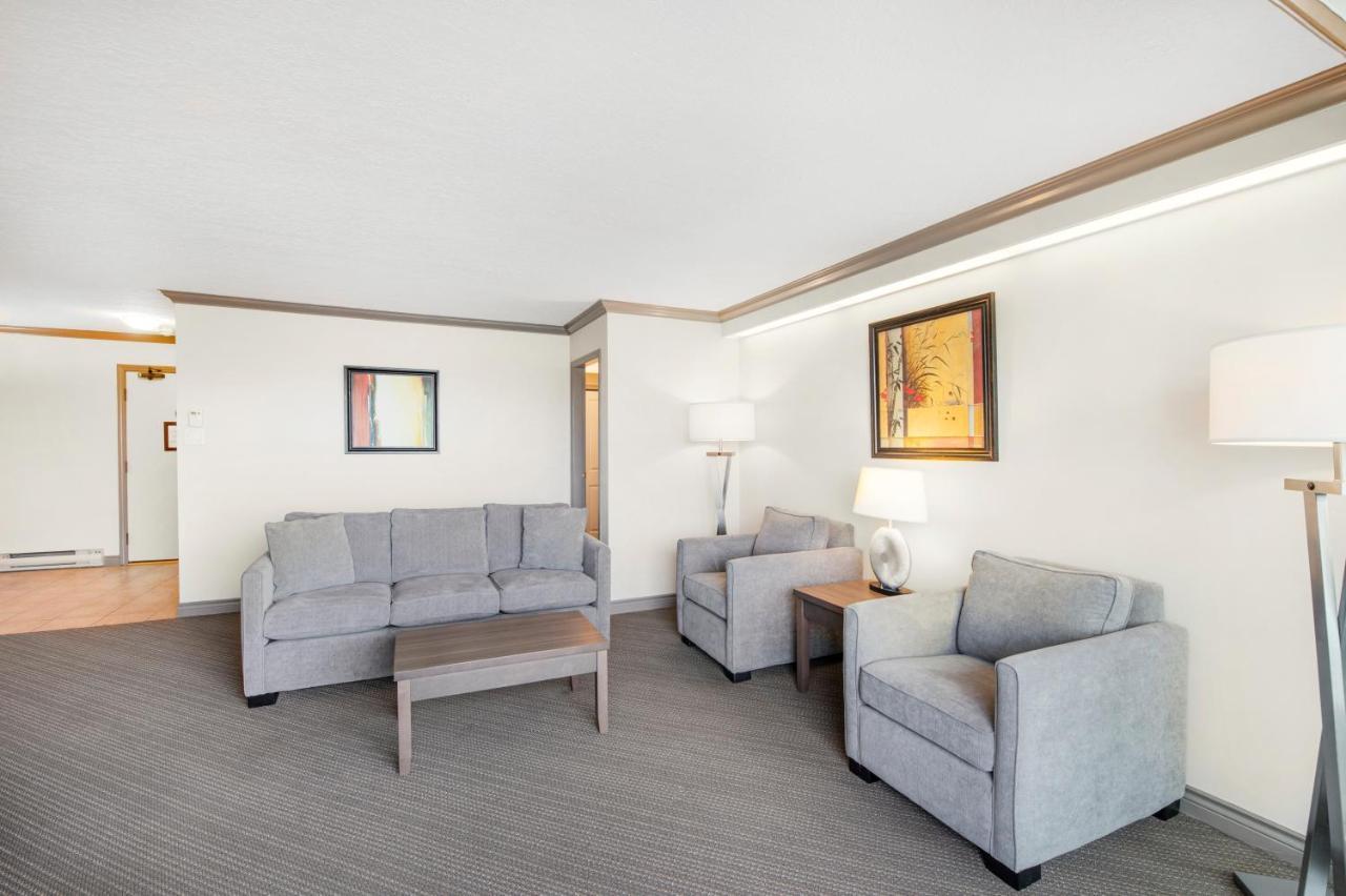 Victoria Regent Waterfront Hotel & Suites Dış mekan fotoğraf